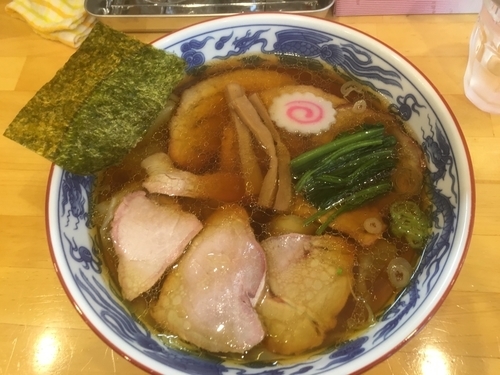 「焼豚ワンタン麺1070円（麺半分）」@白河手打中華そば 法隆の写真