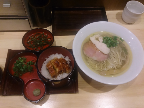 「塩そば＋ひつまぶし（ランチセット）」@自家製麺 竜葵の写真