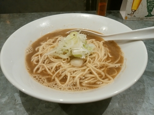 「中華そば(並盛・150g・具なし)600円」@らぁめん家 有坂の写真