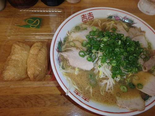 「中華そば(600円)、いなり(100円)」@中華そば めじろ 本店の写真