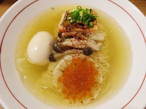 「宮城石巻産銀鮭　　980円」@鯛塩そば 灯花 本店の写真