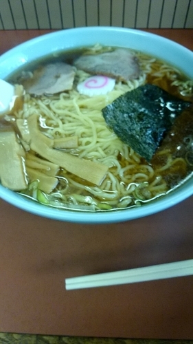 「ラーメン　大盛り750円」@草むらの写真