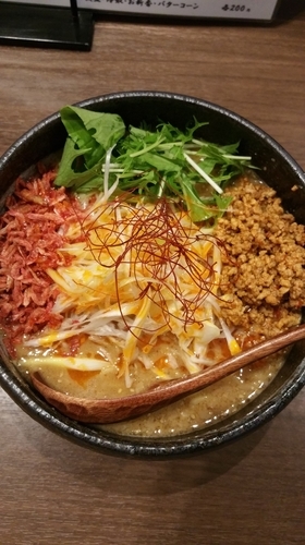 「濃厚胡麻みそ担々麺」@らーめんダイニング ど・みそ 八丁堀店の写真