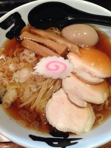 「ひんやり冷やしラーメン＋味玉＋炙り焼豚めし」@麺処 韋駄天の写真