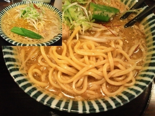 「薫寿黒カレーラーメン 830円」@めんや 薫寿の写真