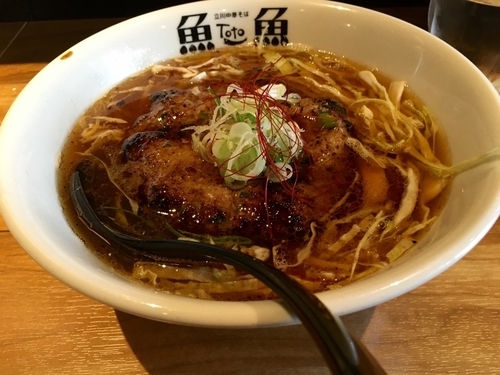 「たちすぴスタンプラリー限定 / nikubutaラーメン¥880」@立川中華そば とと ホンテンの写真