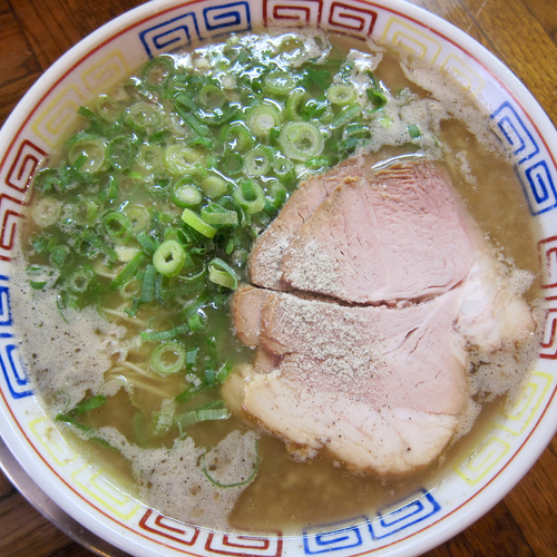「ラーメン 700円（カタ）」@秀ちゃんラーメンの写真