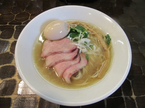 「限定　特製蛤蕎麦（９００円）＋窯焼きチャーシュー」@特級鶏蕎麦 龍介の写真