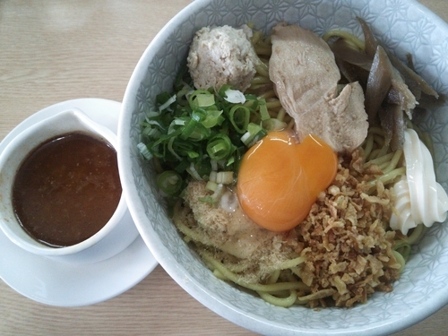 「まぜそば  大盛  850円」@NOODLE BASE  TRICK☆STARの写真