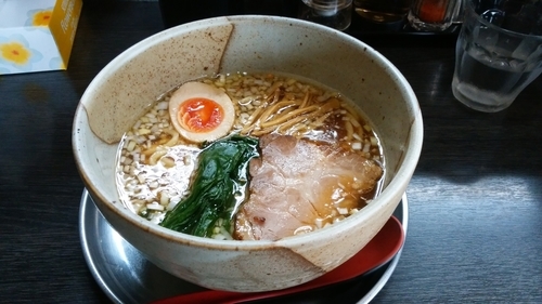「ラーメン　醤油　太麺」@麺屋 番の写真