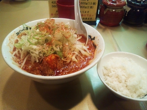 「辛しょうゆらーめん+半ライス」@超ごってり麺 ごっつの写真