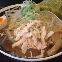 冷し鶏塩ラーメン＋半ライス(800円＋ランチサービス)