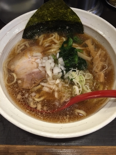 「中華そば醤油  680円」@三鷹食堂いなりの写真