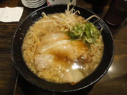 「どんぞこらーめん」@らーめん どんぞこ屋の写真