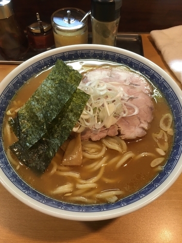 「らーめん」@中華そば みとやの写真