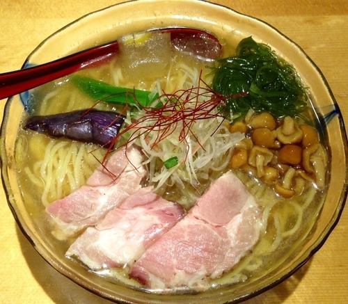 「【限定】鰹と鯵煮干しの和風冷やしそば　900円　大盛り100」@焼きあご塩らー麺 たかはし 新宿本店の写真