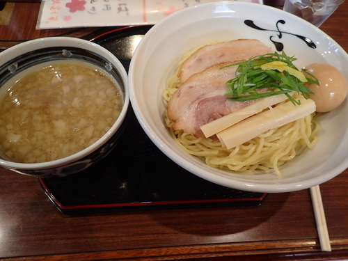 「【期間限定】煮干しつけそば＋こぶだし味玉」@さくら木の写真