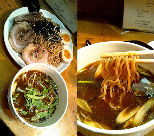 「『特製つけそば(￥900)』をそば粉入り麺で♪」@らーめん さんさんの写真