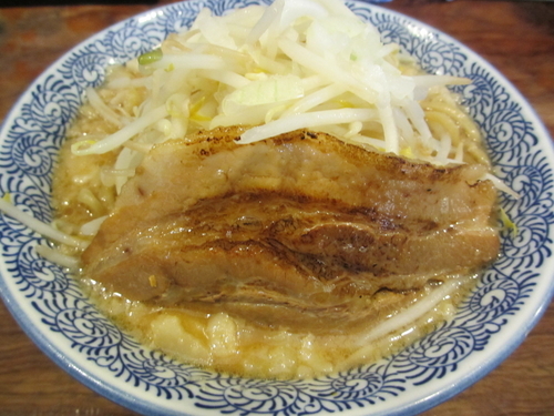 「角ふじ麺（J郎系）￥750」@神勝軒 下永谷店の写真