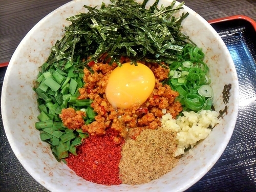 「台湾まぜうどん　620円」@立ちうどん 栄屋丸の写真