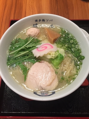 「華味鳥水炊きラーメン  780円」@博多鶏ソバ 華味鳥 新宿三井ビル店の写真