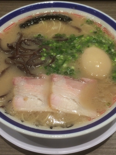 「ラーメン味玉入り」@中華そば専門 田中そば店 ダイバーシティ東京プラザ店の写真