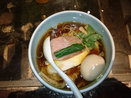 「清湯醤油　玉子」@Japanese Ramen Noodle Lab Qの写真