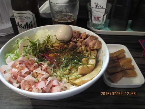 「油そば　￥600　メンマ￥100　ビール中瓶￥300」@麺屋きころくの写真