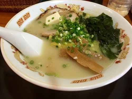 「函館塩バターらーめん ¥800(サービス券で¥100バック)」@北海道らーめん 味源 小平店の写真