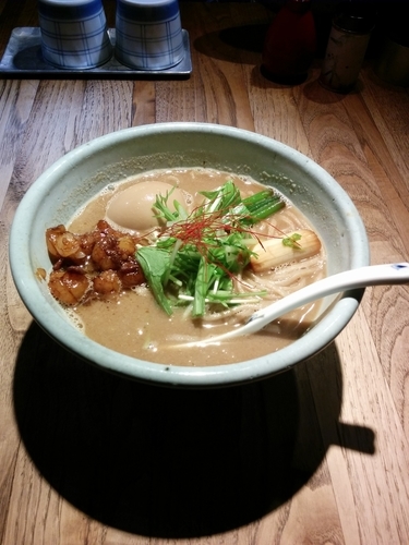 「もつそば」@和醸良麺 すがりの写真