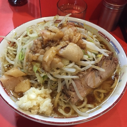 「小 ニンニク カラメ アブラ少し」@ラーメン二郎 仙川店の写真