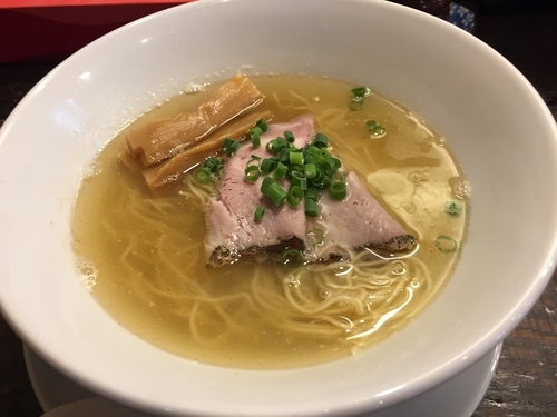 「朝ラーメン 700円」@らーめん 本竈の写真