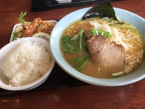 「味噌ラーメン若鶏ランチ  970円」@中華料理 ゆきむら 真鍋店の写真