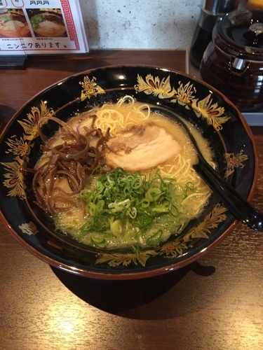 「博多屋台ラーメン」@元祖中洲屋台ラーメン一竜 豊田本店の写真