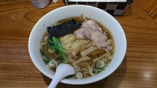 「らぁめん_750円」@神田らぁめん 悠 HARUKAの写真