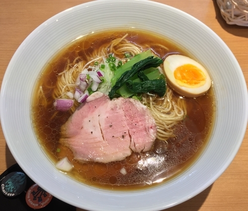 「中華そば＋半味玉（￥700＋サービス）」@mojamojaの写真