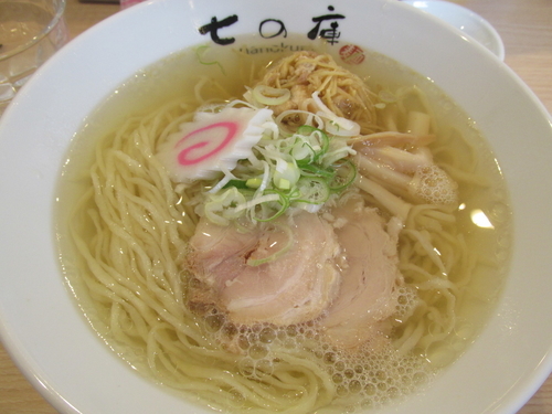「生姜らーめん　「800円」」@しょうがラーメン七の庫の写真