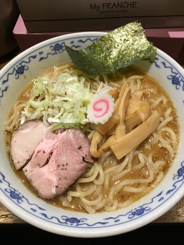 「中華そば」@俺の麺 春道の写真