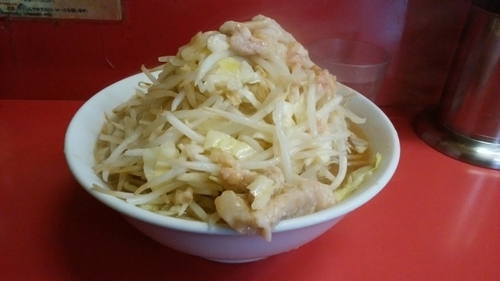 「ラーメン　小　ヤサイアブラ」@ラーメン二郎 桜台駅前店の写真