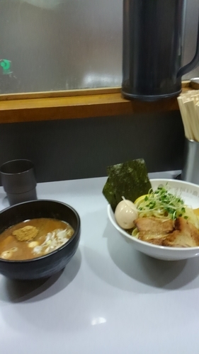 「特製つけ麺(手もみ麺)　￥950」@中華そば専門 はつがい商店の写真