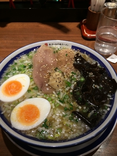 「牛タンねぎ塩ラーメン」@仙台牛タンねぎ塩ラーメン 㐂蔵の写真
