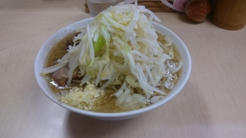 「小ブタ、ニンニク」@ラーメン二郎 京成大久保店の写真