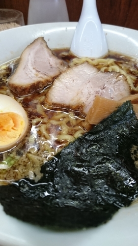 「醤油ラーメン６５０円」@雨風本舗の写真