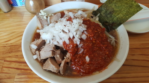 「ぶた入りオロチョンラーメン ￥700」@にかいやの写真