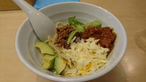 「【期間限定】まぜ メキシカーノ(タコスライス付)」@ラーメン屋 つるんの写真