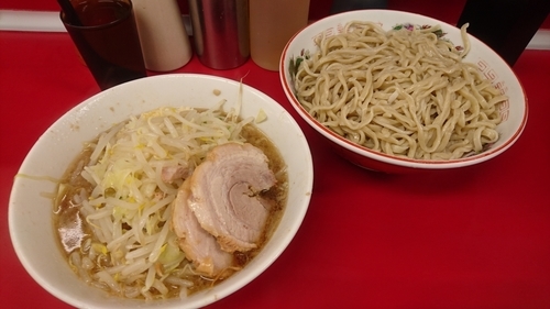 「つけ麺(ニンニク少なめ･野菜)」@ラーメン二郎 湘南藤沢店の写真