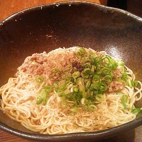 「汁なし担々麺３辛(大盛)＋温玉、半ライス」@汁なし担担麺専門 キング軒 東京店の写真