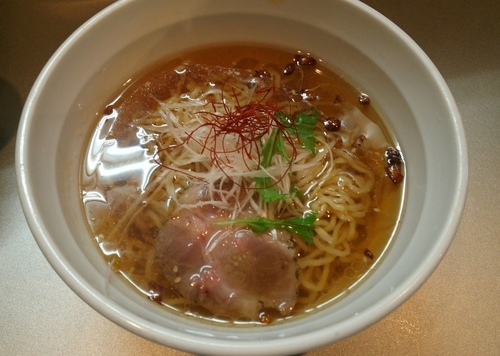「琥珀醤油拉麺　500円」@天雷軒 神谷町の写真