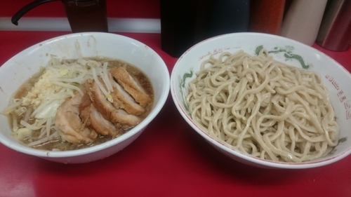 「小つけ麺、豚入り、ニンニク」@ラーメン二郎 湘南藤沢店の写真