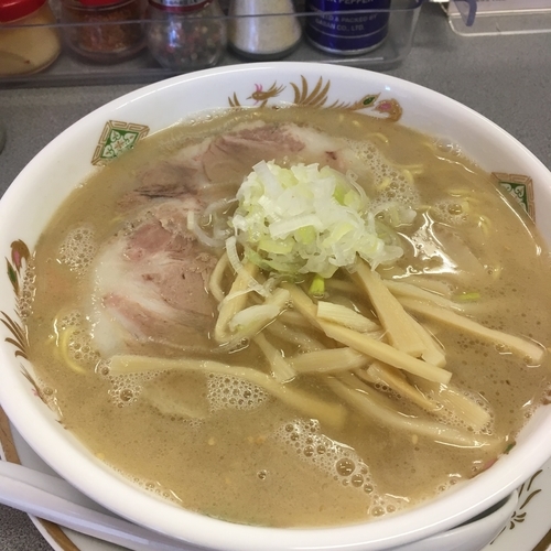「しおラーメン（チベット海底岩塩使用）　850円」@らーめん北山龍の写真